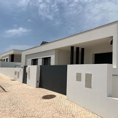 Villa Casa Felino Nadadouro Esterno foto