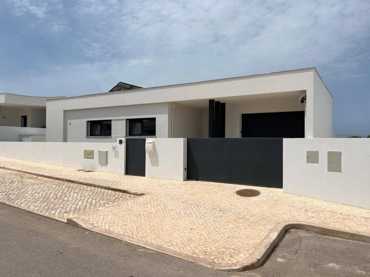 Villa Casa Felino Nadadouro Esterno foto
